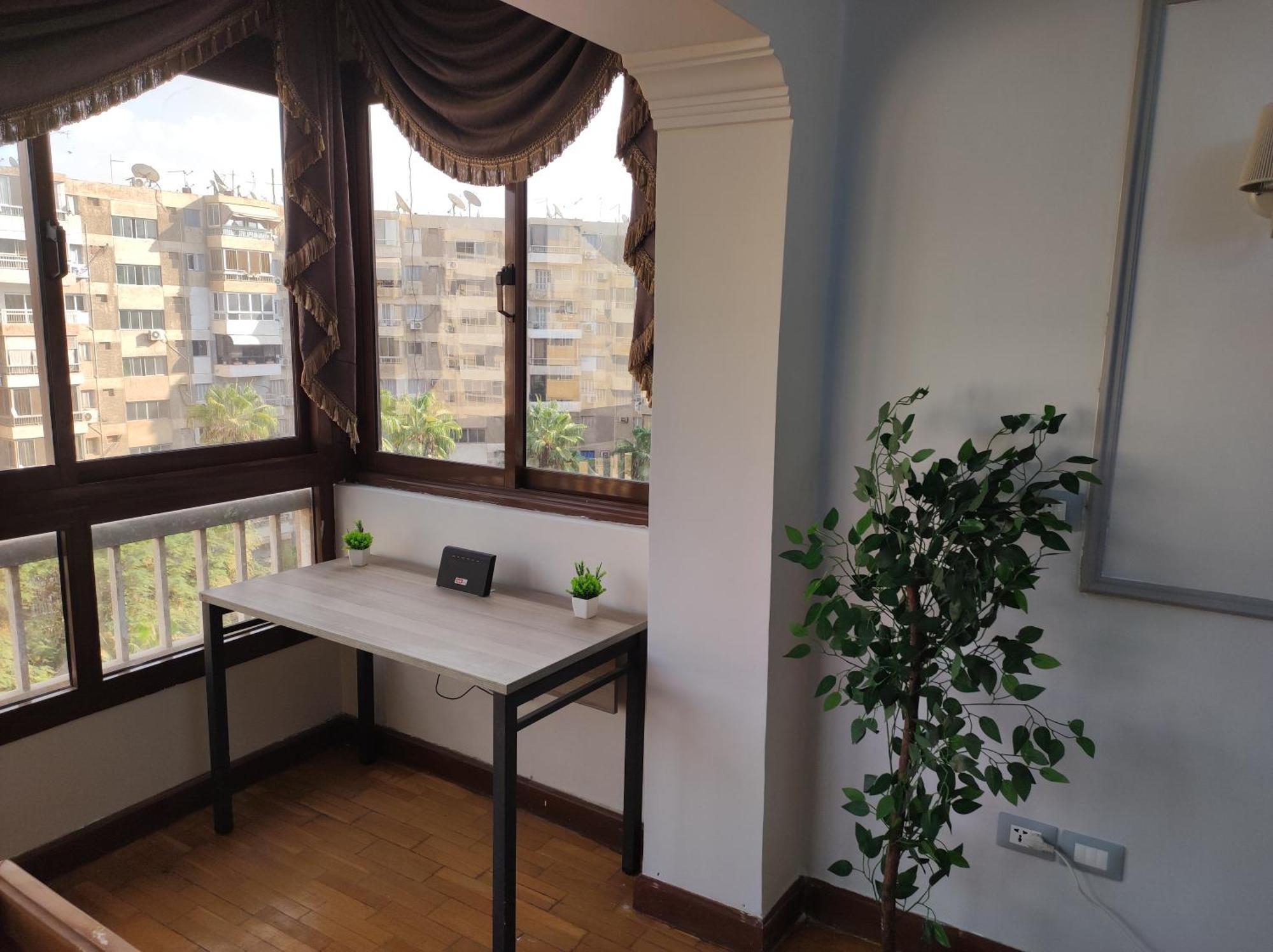 Where Landsacpe View Meets Luxury Apartment